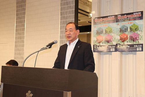 成功へ協力を要請する木澤実行委員長